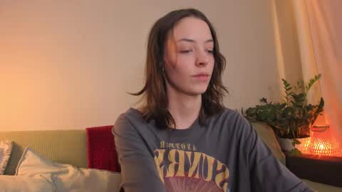  cassandra  online show from January 11, 2026, 8:36 pm