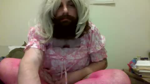 cassiusnewmar online show from March 7, 2025, 11:27 pm