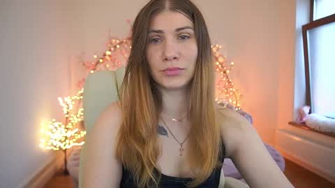 Cassy online show from June 3, 2026, 7:33 am