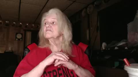 Snapshot of cat9paw chatting on November 7, 2025, 7:47 pm cat online show from November 7, 2025, 7:47 pm