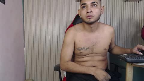 cat_2_ online show from November 8, 2025, 5:23 pm