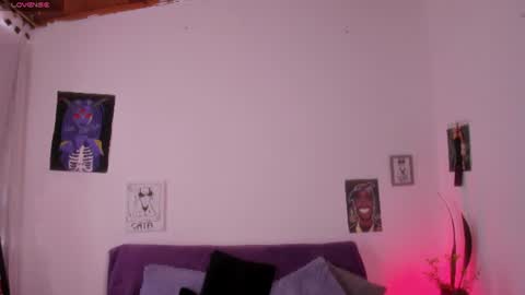 Cata green model independient online show from July 15, 2026, 6:46 pm