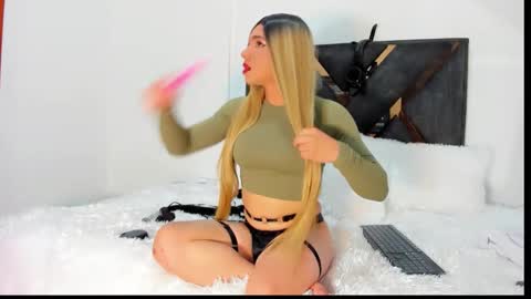 cata_sanchez online show from March 27, 2026, 12:49 am