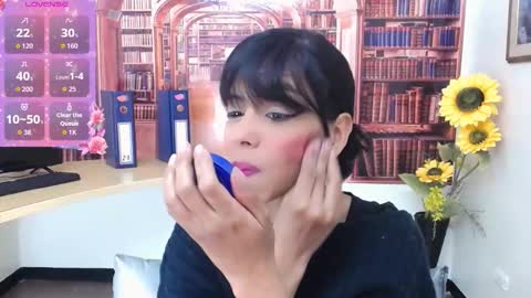 Queen Catalella online show from October 10, 2025, 3:16 am