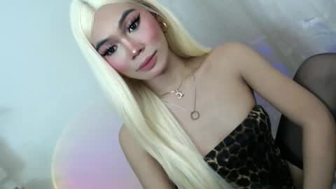 Snapshot of catalenax chatting on September 9, 2025, 6:07 pm CatalenaX online show from September 9, 2025, 6:07 pm