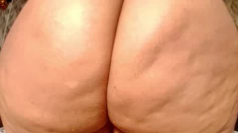 Cataleya online show from February 22, 2025, 1:33 am