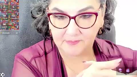 Snapshot of cataleya_mom_ chatting on July 5, 2026, 9:49 am cataleya online show from July 5, 2026, 9:49 am