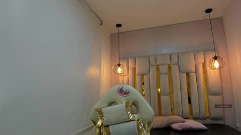 Cataleya online show from October 30, 2025, 11:00 am