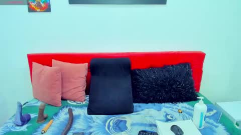 Snapshot of cataliinacastro chatting on October 2, 2025, 8:16 pm catalina online show from October 2, 2025, 8:16 pm