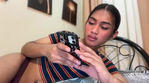 catalina2605 online show from October 10, 2025, 1:32 pm