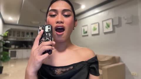 catalina2605 online show from October 22, 2025, 7:57 pm