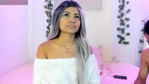 Cata y Roger online show from October 20, 2025, 12:27 pm