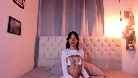 Snapshot of catalina_llanos chatting on February 14, 2025, 1:40 pm Catalina 3 online show from February 14, 2025, 1:40 pm