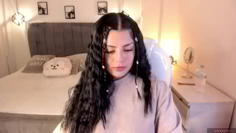 Snapshot of catalina_naughtyy chatting on September 18, 2025, 2:57 am Catalina online show from September 18, 2025, 2:57 am