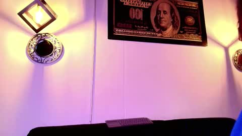 Catalina online show from November 10, 2025, 1:48 am