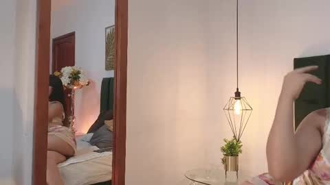 CatalinaEsquivel online show from September 9, 2025, 6:51 pm