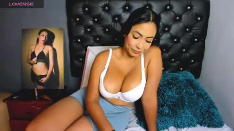 Catalina online show from May 12, 2026, 5:54 pm