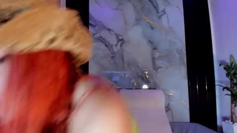 Call me Cata  online show from October 23, 2025, 8:29 pm