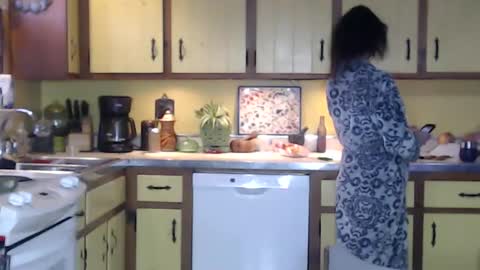 Snapshot of catalystic chatting on February 11, 2025, 3:08 pm CATALYSTIC online show from February 11, 2025, 3:08 pm