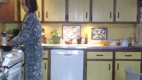 Snapshot of catalystic chatting on February 14, 2025, 8:52 am CATALYSTIC online show from February 14, 2025, 8:52 am