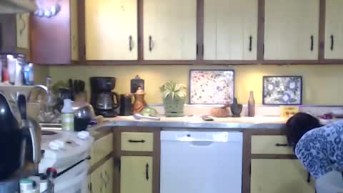 Snapshot of catalystic chatting on February 23, 2025, 6:34 pm CATALYSTIC online show from February 23, 2025, 6:34 pm