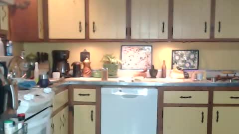 Snapshot of catalystic chatting on February 28, 2025, 9:15 am CATALYSTIC online show from February 28, 2025, 9:15 am