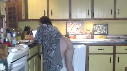 Snapshot of catalystic chatting on October 7, 2025, 11:13 pm CATALYSTIC online show from October 7, 2025, 11:13 pm