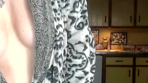 Snapshot of catalystic chatting on October 24, 2025, 11:45 pm CATALYSTIC online show from October 24, 2025, 11:45 pm