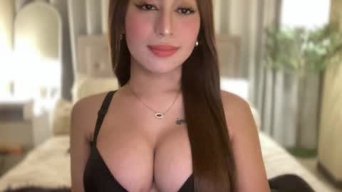 Snapshot of cathalina_goddess chatting on October 1, 2025, 9:32 pm cathalina harake online show from October 1, 2025, 9:32 pm