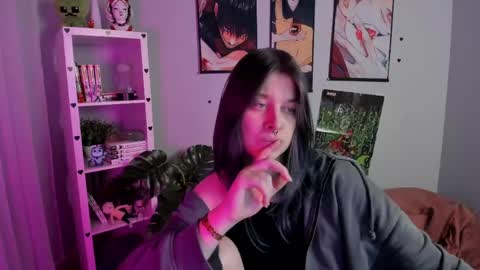 Catherine online show from April 24, 2026, 8:22 pm