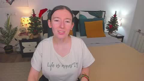 Snapshot of catherinewalls chatting on January 6, 2025, 8:46 am Catrin online show from January 6, 2025, 8:46 am