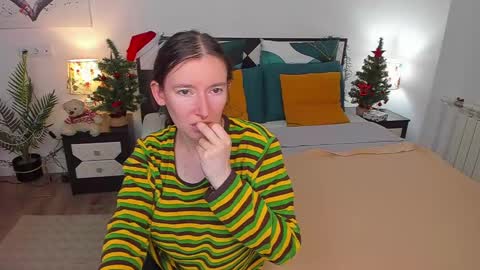 Snapshot of catherinewalls chatting on January 14, 2025, 8:09 am Catrin online show from January 14, 2025, 8:09 am