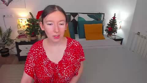 Snapshot of catherinewalls chatting on January 22, 2025, 4:13 am Catrin online show from January 22, 2025, 4:13 am