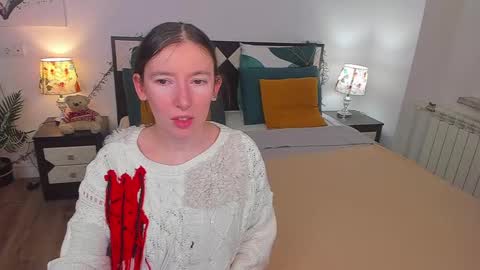 Snapshot of catherinewalls chatting on February 10, 2025, 8:31 am Catrin online show from February 10, 2025, 8:31 am