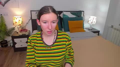 Snapshot of catherinewalls chatting on February 27, 2025, 4:09 am Catrin online show from February 27, 2025, 4:09 am