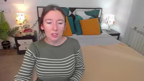 Snapshot of catherinewalls chatting on September 28, 2025, 7:25 am Catrin online show from September 28, 2025, 7:25 am