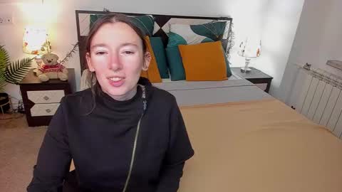 Snapshot of catherinewalls chatting on September 30, 2025, 1:21 am Catrin online show from September 30, 2025, 1:21 am