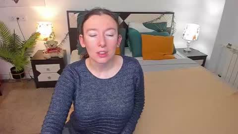 Snapshot of catherinewalls chatting on October 21, 2025, 3:40 am Catrin online show from October 21, 2025, 3:40 am