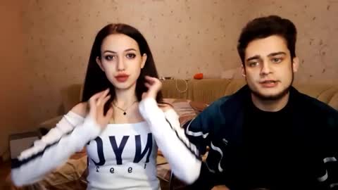 Snapshot of catherinexalex chatting on October 19, 2025, 12:28 pm catherinexalex online show from October 19, 2025, 12:28 pm