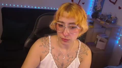 Snapshot of catsito chatting on June 13, 2026, 5:49 am im MIA -Independent Model MY OF is catsito3 online show from June 13, 2026, 5:49 am
