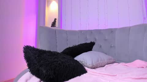 Catt Noir online show from August 8, 2026, 11:28 pm