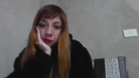 Snapshot of catta2832 chatting on September 19, 2025, 5:09 am Catta online show from September 19, 2025, 5:09 am
