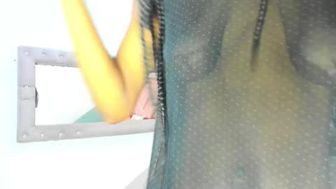 cattaleyyaxxx online show from October 15, 2025, 7:14 pm