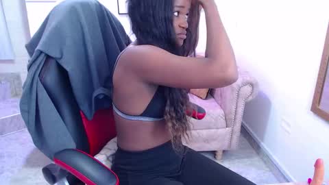 Snapshot of cattalheya chatting on November 7, 2025, 12:38 pm Catta online show from November 7, 2025, 12:38 pm