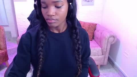 Snapshot of cattalheya chatting on November 12, 2025, 12:27 pm Catta online show from November 12, 2025, 12:27 pm