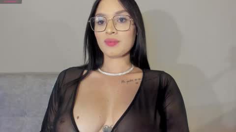 Snapshot of catty_foxx chatting on September 28, 2025, 5:57 am online show from September 28, 2025, 5:57 am