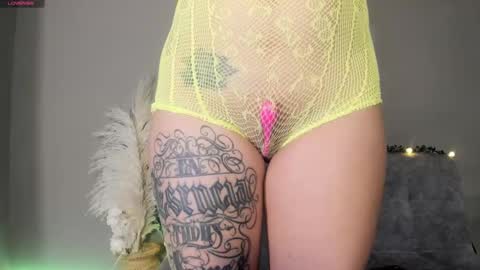 Snapshot of catty_foxx chatting on October 11, 2025, 5:50 am online show from October 11, 2025, 5:50 am