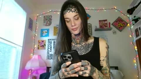 alaska online show from October 30, 2025, 9:59 pm