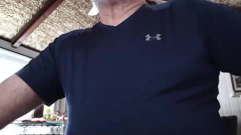 Caz online show from December 5, 2025, 6:26 pm