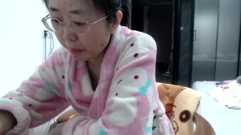 ANNYANNY online show from February 9, 2025, 6:05 pm